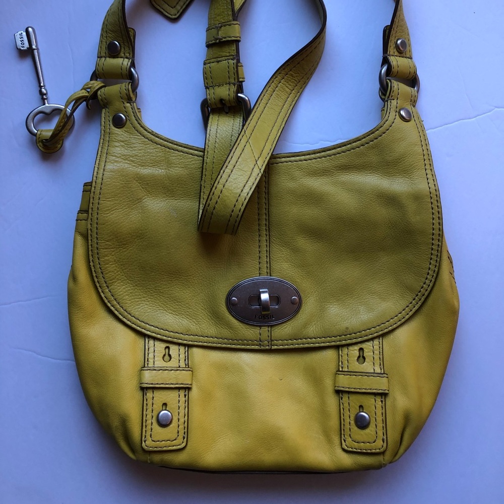 Fossil leather chartreuse crossbody purse